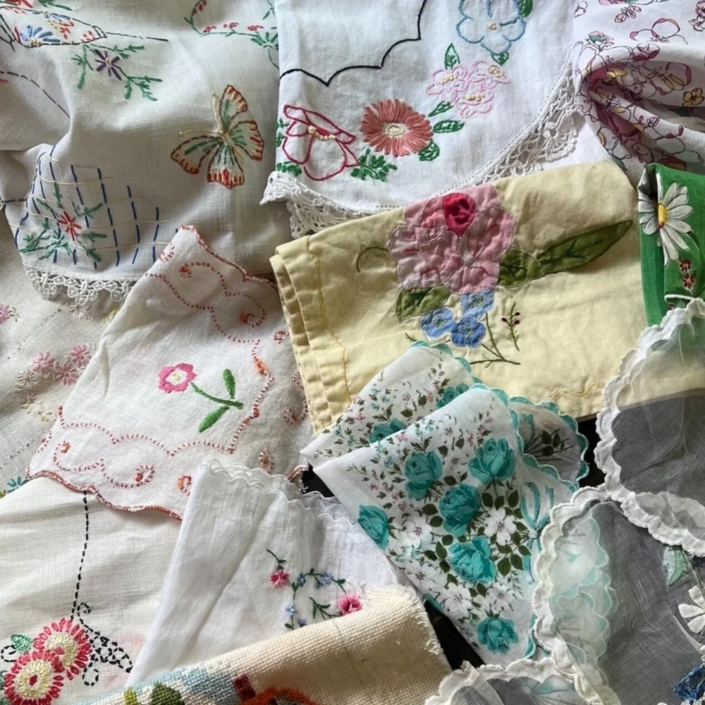 Vintage Embroidered Linens & Lace Mystery Grab Bag 🌸 Large Box 🍄 14-20 Pieces